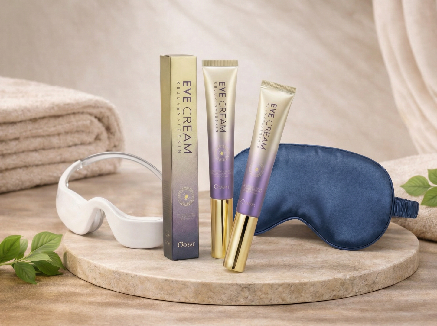 Ein Augenmassagebrille mit rotlichtfunktion, Eine Augenpflege Creme, Eine Blaue seiden augenmaske